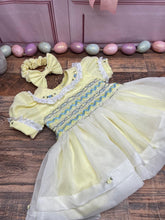 12months in stock Easter smock