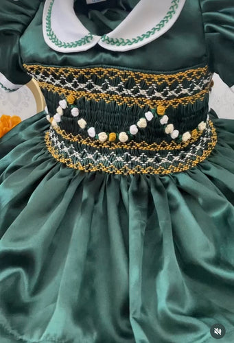 Handmade smocked dress set. 5/6weeks delivery