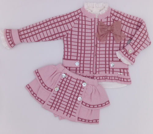 AGE4 IN STOCK WITH SOCKS
