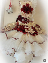 AGE 4 DRESS AND KNICKERS IN STOCK