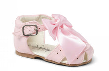 Pink bow sandal (10:14day delivery)