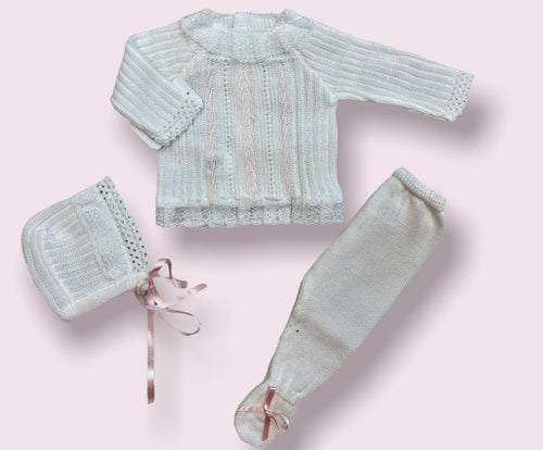 White:Pink knit set (includes bonnet) 580