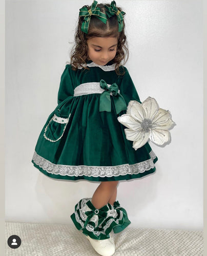 Sonata green velvet dress 22 (preorder 5/6weeks)