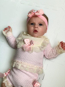 In stock LUXURY KNITTED PINK  4piece set (5/6 weeks)
